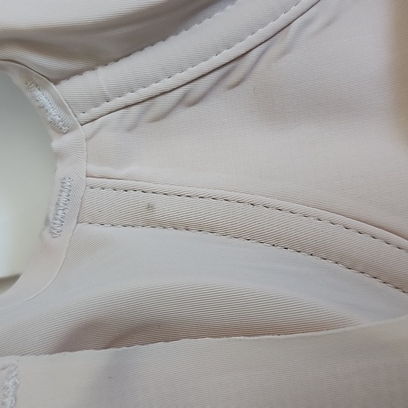 Bali Comfort Revolution Underwire Bra/ Size M - Picture 5 of 13